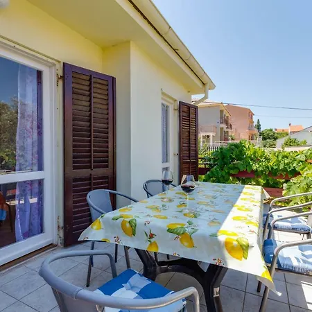 Ida Apartament Mali Lošinj