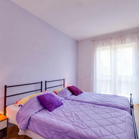 Ida Apartament *