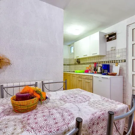 Ida Apartament Mali Lošinj
